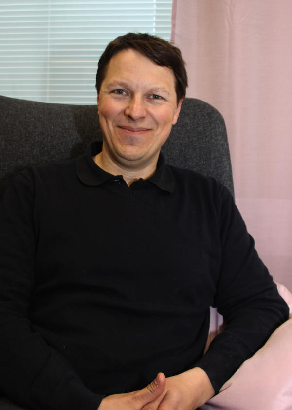 Kimmo Hollmén Kimmo Hollmén
